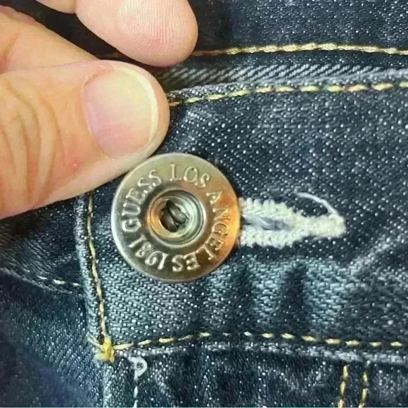 Guess Rebel Straight Leg Denim Jeans Mens 38x30 Dark Wash Blue 5 Pocket Casual - Picture 9 of 11